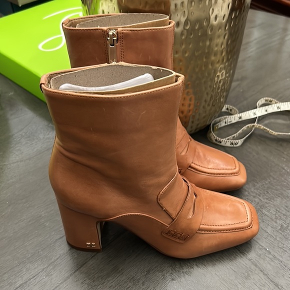 SAM EDELMAN FENNA ANKLE BOOTIE - Picture 3 of 14